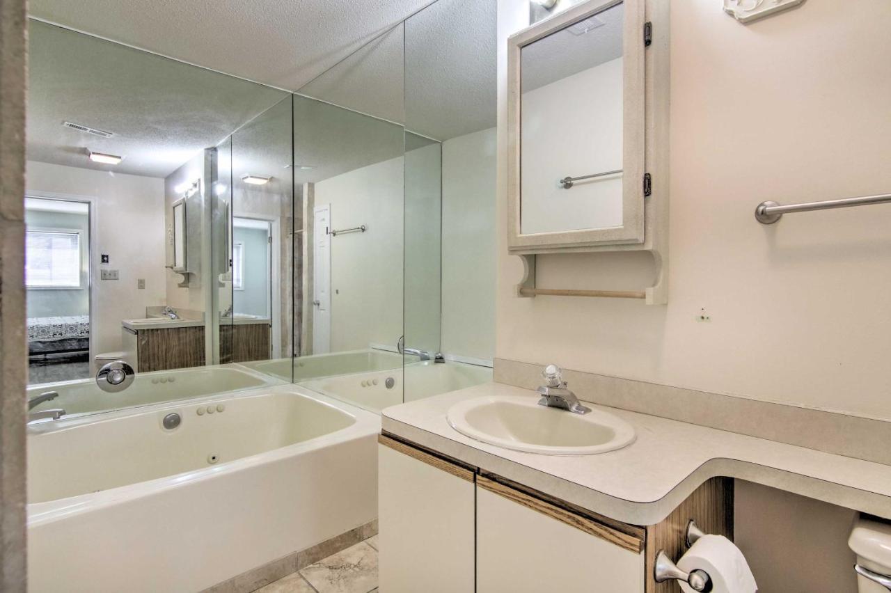 Ocean City Condo With Pool - Steps To Beach! 外观 照片
